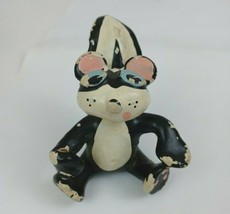 Vintage Skunk Sitting 3&quot; Collectible Figure Toy Rare - $14.83