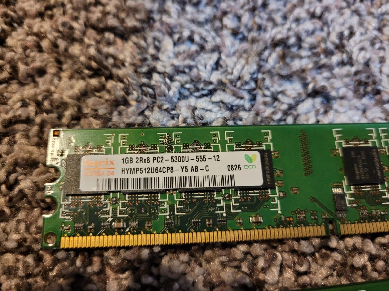 Quantity of Two 1G Hynix HYMP512U64CP8-Y5 AB-C PC2-5300U-555-12 RAM Sticks - $16.00