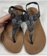 Women’s 8.5 Sandals Summer Spring Vacation VERY CUTE CANDIE’S - $10.15