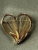 Vintage Large Brook Signed Thin Wire Goldtone Heart Brooch Pin – 1 and 7/8th’s x - £8.92 GBP