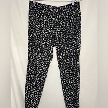 Banana Republic black and white leopard print pants size 10 - $549.67 MXN
