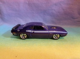 2010 Hotwheels Mattel &#39;71 Dodge Challenger Chrysler Purple White Stripe Malaysia - £3.15 GBP