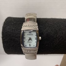 Women&#39;s Quartz Studio Cuff Watch Silver Tone Pattern New Battery Good Condition - £6.37 GBP