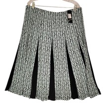 JNW Women&#39;s Soft Pleated Skirt Size XL Green and Black Herringbone Pattern - £9.76 GBP