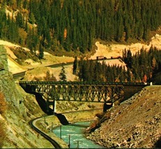 Highway Drive To Lake Louise olden British Columbia Canada UNP Chrome Postcard - £2.24 GBP