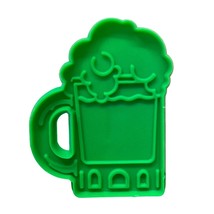 Vintage St Patricks Day Beer Mug Cookie Cutter Hallmark Rootbeer Glass - £7.62 GBP