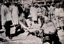HISTORIC PHOTO; EXECUTING CHINESE PIRATES; CANTON, CHINA; CIRCA 1912 - $14.95