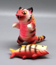 Max Toy Orange Tiger Negora w/ Fish image 2