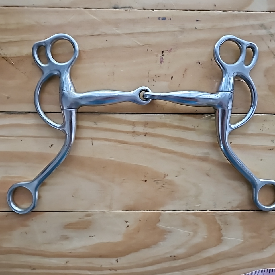 Training Bit 4 Rein 5&quot; Mouth Stainless Steel Broken Mouth Bit Pre-Owned ... - $23.75