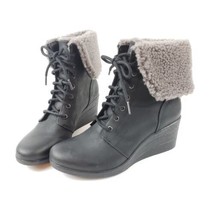 UGG Zea Black Leather Wedge Ankle Boots Waterproof Bootie Womens Sz 8 - £68.74 GBP