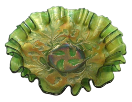 Vtg Antique Fenton Carnival Glass Thistle Green Ruffled Crimped Edge 8-1/2&quot; Bowl - £43.06 GBP