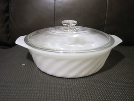 Lid (Only) 8 5/8&quot; Fits Vintage Fire King Oven Ware White Swirl Milkglass - £18.82 GBP
