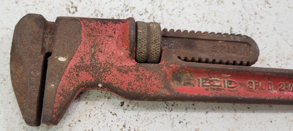 *PV42) Vintage 11" Ridge Tool Rigid Spud Adjustable Smooth Jaw Pipe Wrench USA Item image 4