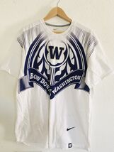 Nike Standard Fit UW College Bow Down to Washington T-Shirt Purple/White... - $20.52