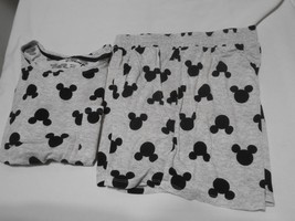 Disney Mickey Mouse Sz Small Chico Shorts Pajama&#39;s set lounge outfit  pockets - £11.67 GBP