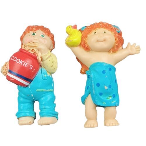 Vintage Cabbage Patch Kid Figures 1984 Lot Of 2 Mini Figurines Bath Time Cookies - $8.79