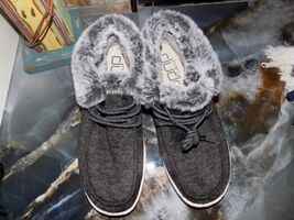 Hey Dude Britt Black Faux Fur Lined Casual Ankle Bootie Size 9 Women's NWOB - $58.50