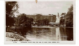 1934 Buckingham Palace view from lake St James Park London RPPC Postcard - £3.88 GBP