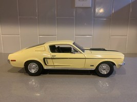 MAISTO 1968 FORD MUSTAND GT COBRA JET 1/18 SCALE YELLOW RARE - £34.04 GBP