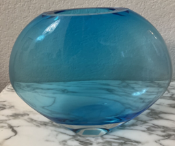 Pottery Barn Clear Blue Art Glass Oblong Bud Vase - £39.77 GBP