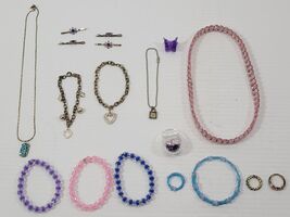 EE) Vintage Junk Drawer Mixed Lot Children's Costume Doll Jewelry Ring B... - $9.89
