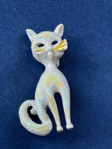 Vintage Iridescent White Enamel Spooky Kitty Cat Brooch Pin – 1.5 x 5/8th’s inch - £10.46 GBP