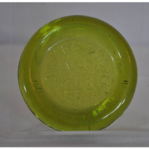 Jamestown, VA Green Glass Paperweight Decoration 1608-1967 - £11.69 GBP