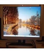 HP L1710 17 Inch 1280 x 1024 Monitor 75Hz LCD Screen 16M Colors - £11.83 GBP