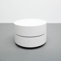 Google Nest Wifi Router NLS-1304-25 1-Pack image 2