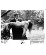 1995s THE X-FILES: OUBLIETTE Mulder carries abducted girl rare original ... - $14.99