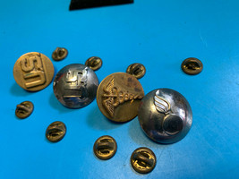 Vintage Collectible U.S. Military Circle Pins LOT Of 4  Flaming Bomb &amp; Medical - £56.05 GBP