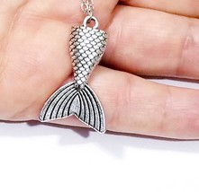 Charm Pendant Necklace, Whale Mermaid Tail, Silver Fish Tail Jewelry, Best Frien - £22.36 GBP