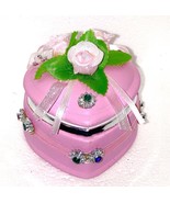 HEART shaped pink trinket box Jewelry Gift Giving pink roses  silver frame - $216.95 MXN