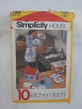 80&#39;s Era VTG Simplicity House Pattern 124 ~ 10 Kitchen Items ~ Chicken T... - $4.90