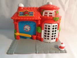 Famosa Spain Plastic Pretend Play Fire House - As Is  - £8.02 GBP