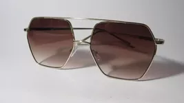 Vintage-Style Oversized Hexagonal Sunglasses – Gold Metal Frame - $6.00