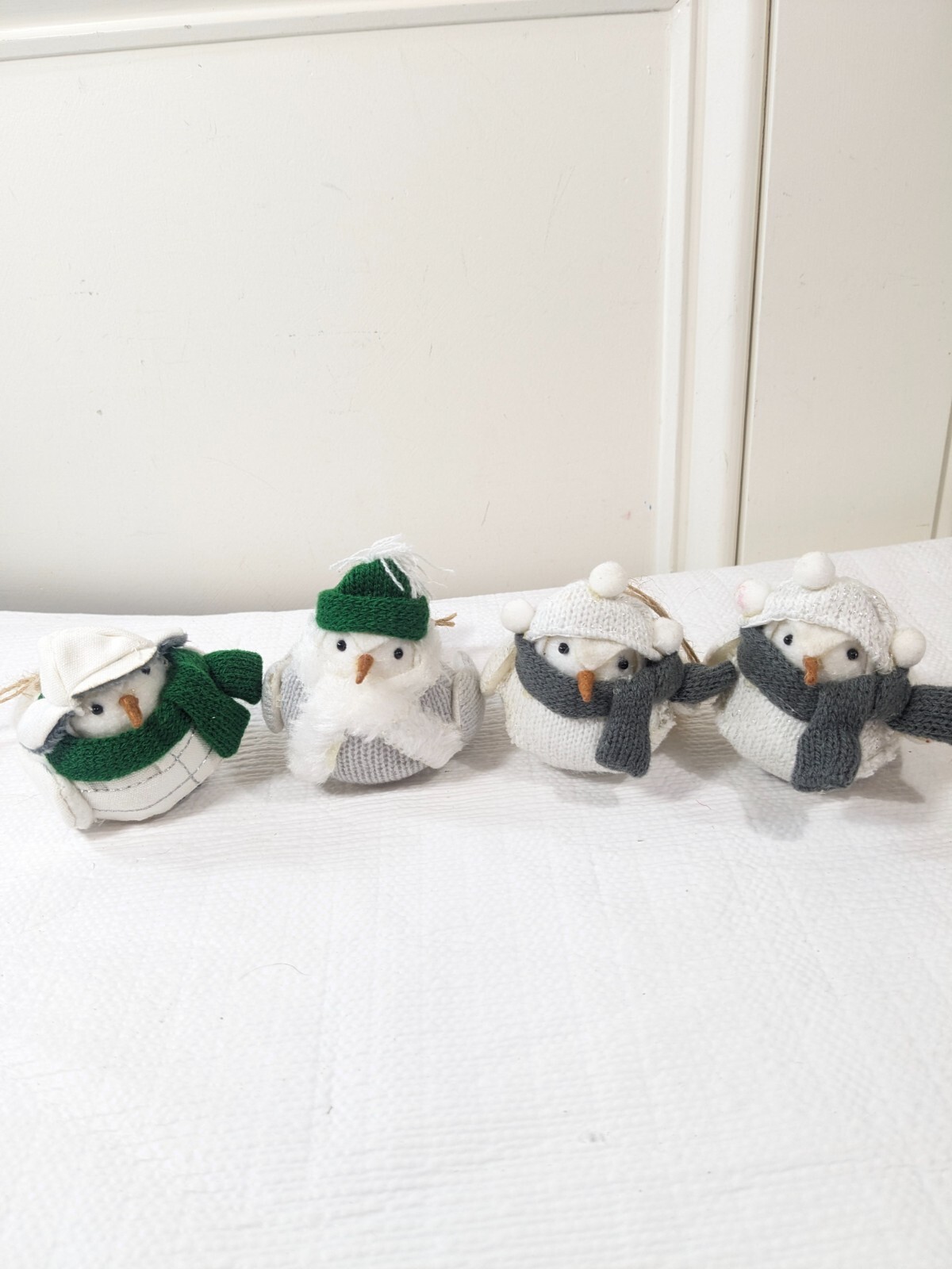 Spritz Target Bird ornaments set x4 white green gray Winter holiday scar... - $12.00