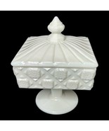 Westmoreland Old Quilt Pattern Milk Glass Square Medium Sized Candy Dish... - $35.91 CAD