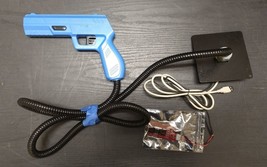 Synergy Blue Area 50 Casino game replacement Arcade light gun with PCB a... - $3,222.08 MXN