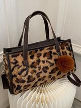 Ladies Leopard Print Shoulder Bags - £19.09 GBP
