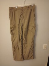 The North Face Mens Med Cargo Nylon Khaki Hiking Pants Elastic Waist lig... - $20.00