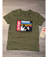 MSRP $22 Levi&#39;s Adventure Logo T-Shirt Green Size 2T - $20.31 CAD