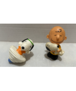 McDonald&#39;s Toy Bobble Head Charlie Brown Holding Snoopy 2015 &amp; Top - $7.99 CAD