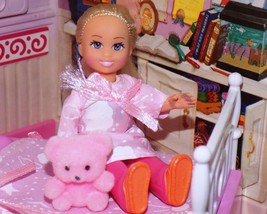 Pink nightgown with teddy bear set fits Fisher Price Loving Family Dollhouse Lot - £3.15 GBP