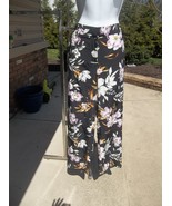 NWT CARLISLE NEW YORK BLACK FLORAL PANTS 2 $445 - $150.00