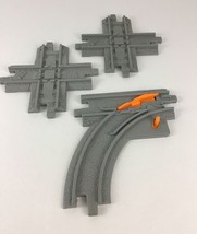 GeoTrax Rail &amp; Road System Replacement Track Pieces Grey Gravel 3pc Lot M20 - $15.79