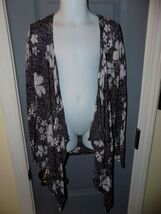 Justice Black and White Flower Print Cardigan Sweater Size 8 Girl's EUC - $20.70