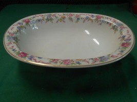 Beautiful C.T. China Made in Poland..... Oval Serving BOWL 9&quot; x 6.5&quot; - £9.95 GBP