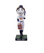 New York Mets Mrs Met Gives Back Bobblehead SGA 8/13/25 2025 NY Giveaway - $1,274.22 MXN