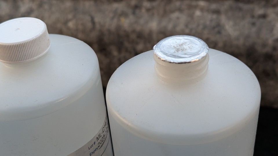 Lot of 3 New MesaLabs Conductivity Standard Solution 14.0 mS/cm, 32 oz/Bottle Item image 4